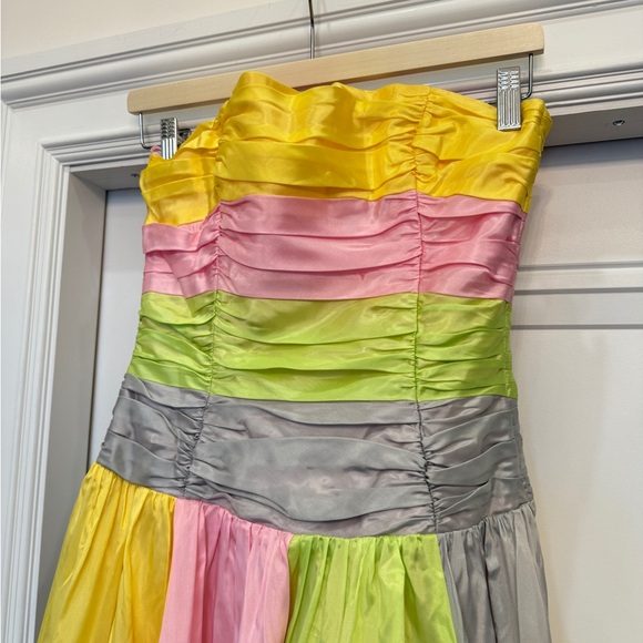 NWOT BETSEY JOHNSON CIRCUS  2005 BOWS STRIPED 6 AS SEEN ON BETSEY EVENING - Picture 4 of 9